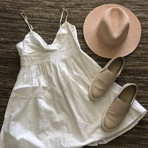 White Flare Dress // Forever 21 // Small
